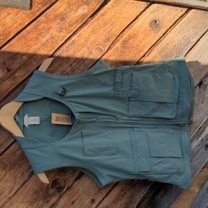 Duluth vest green nylon pockets Small